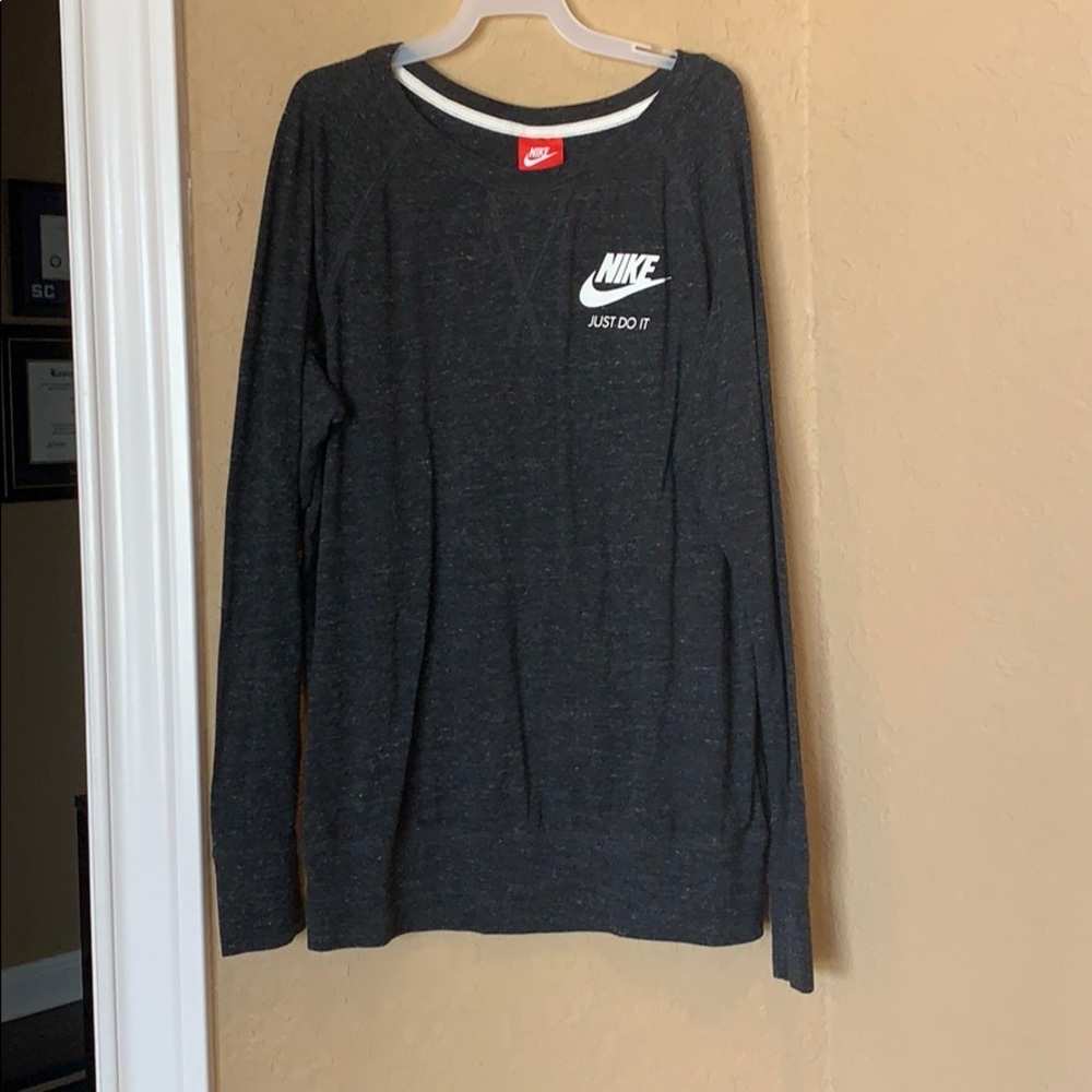 Long sleeve shirt